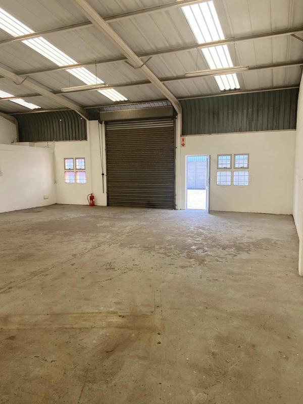 To Let commercial Property for Rent in Walmer Eastern Cape